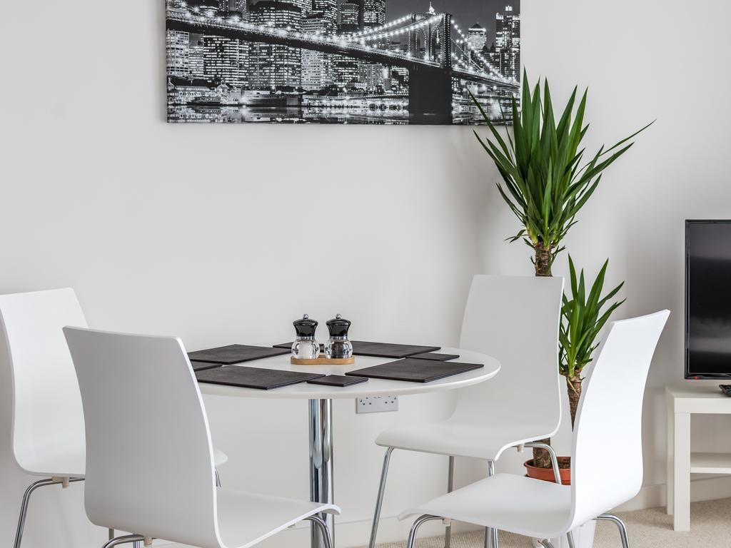 City View Apartment Bedford Zewnętrze zdjęcie